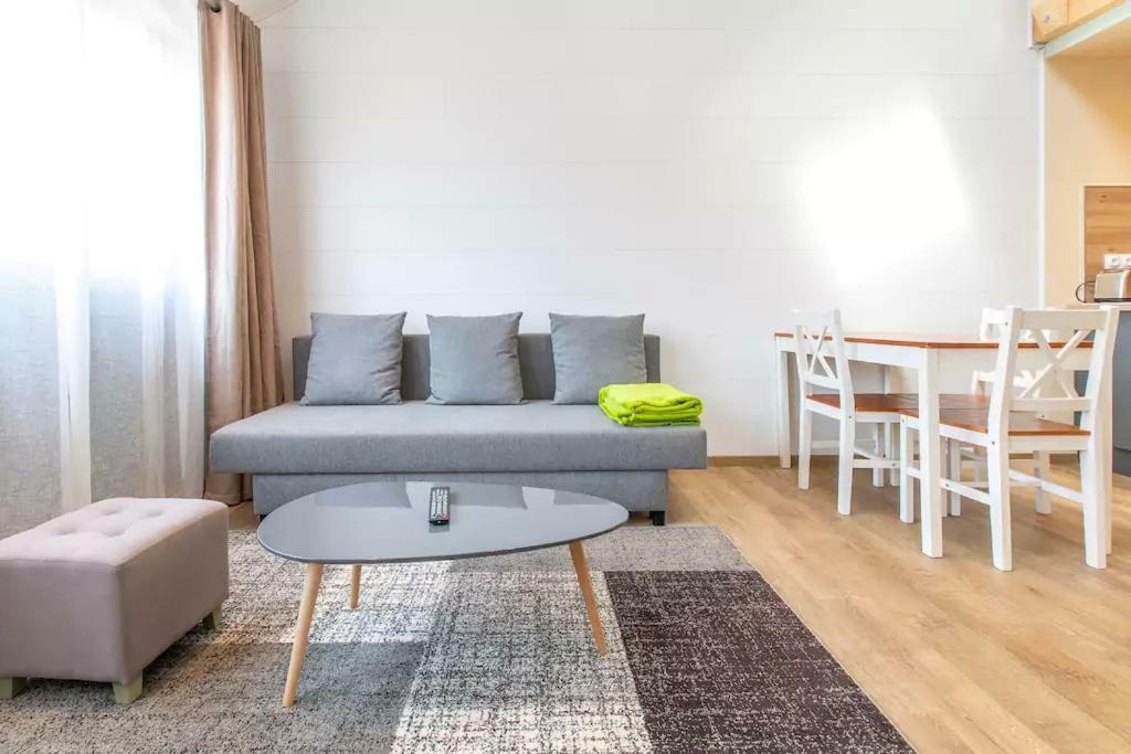 Domaine Des Ecuries - Appartements Meubles A Talloires Bagian luar foto