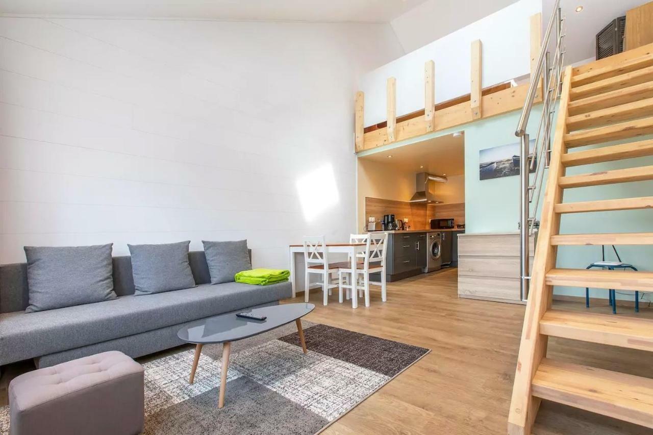 Domaine Des Ecuries - Appartements Meubles A Talloires Bagian luar foto