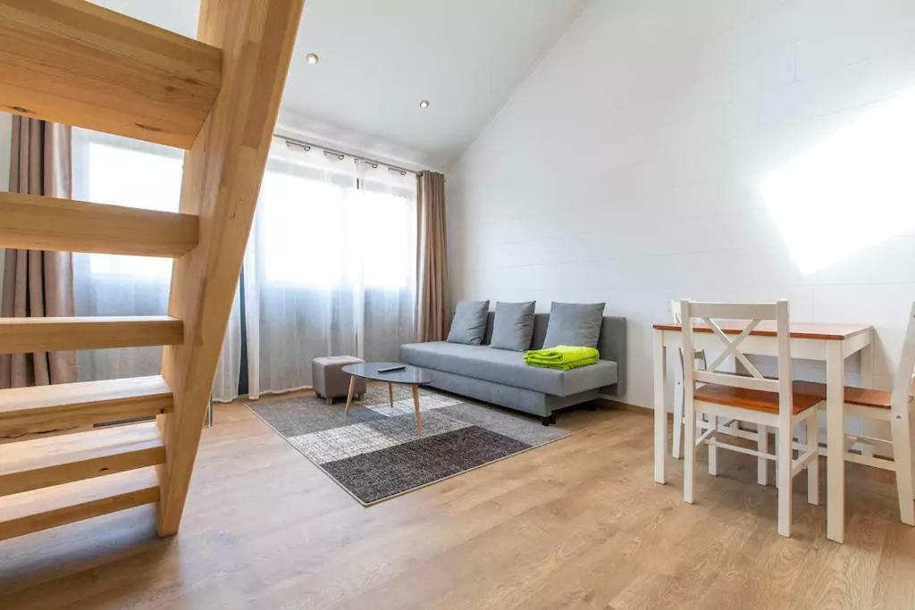 Domaine Des Ecuries - Appartements Meubles A Talloires Bagian luar foto
