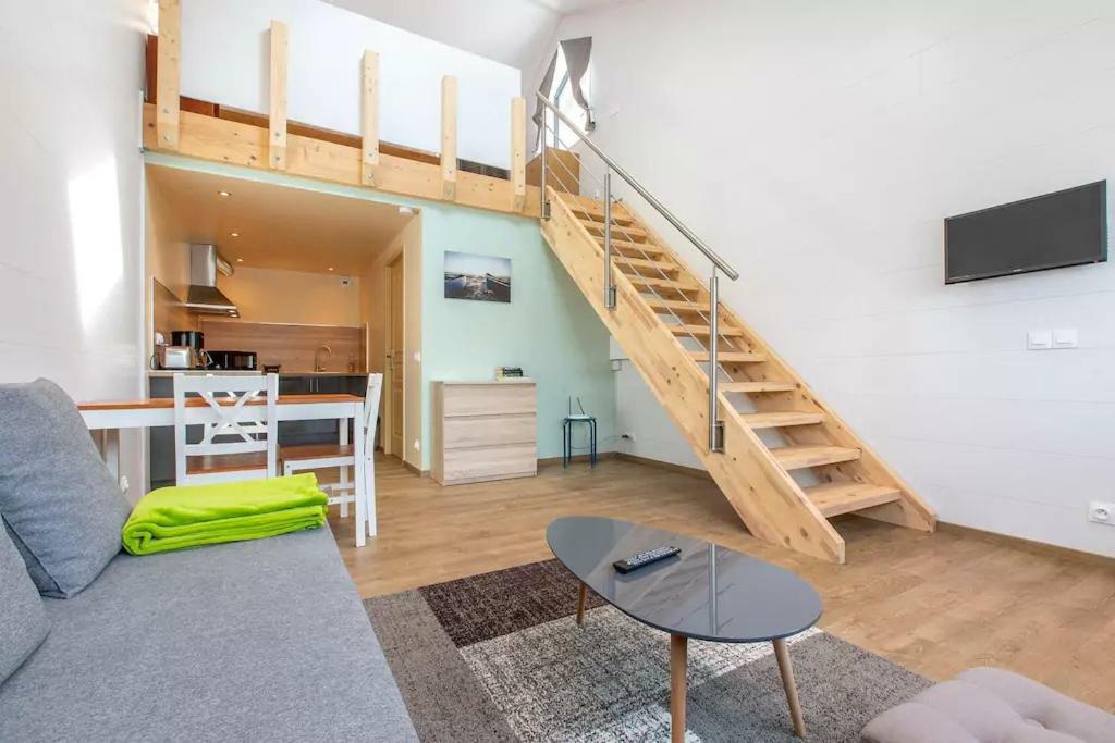 Domaine Des Ecuries - Appartements Meubles A Talloires Bagian luar foto